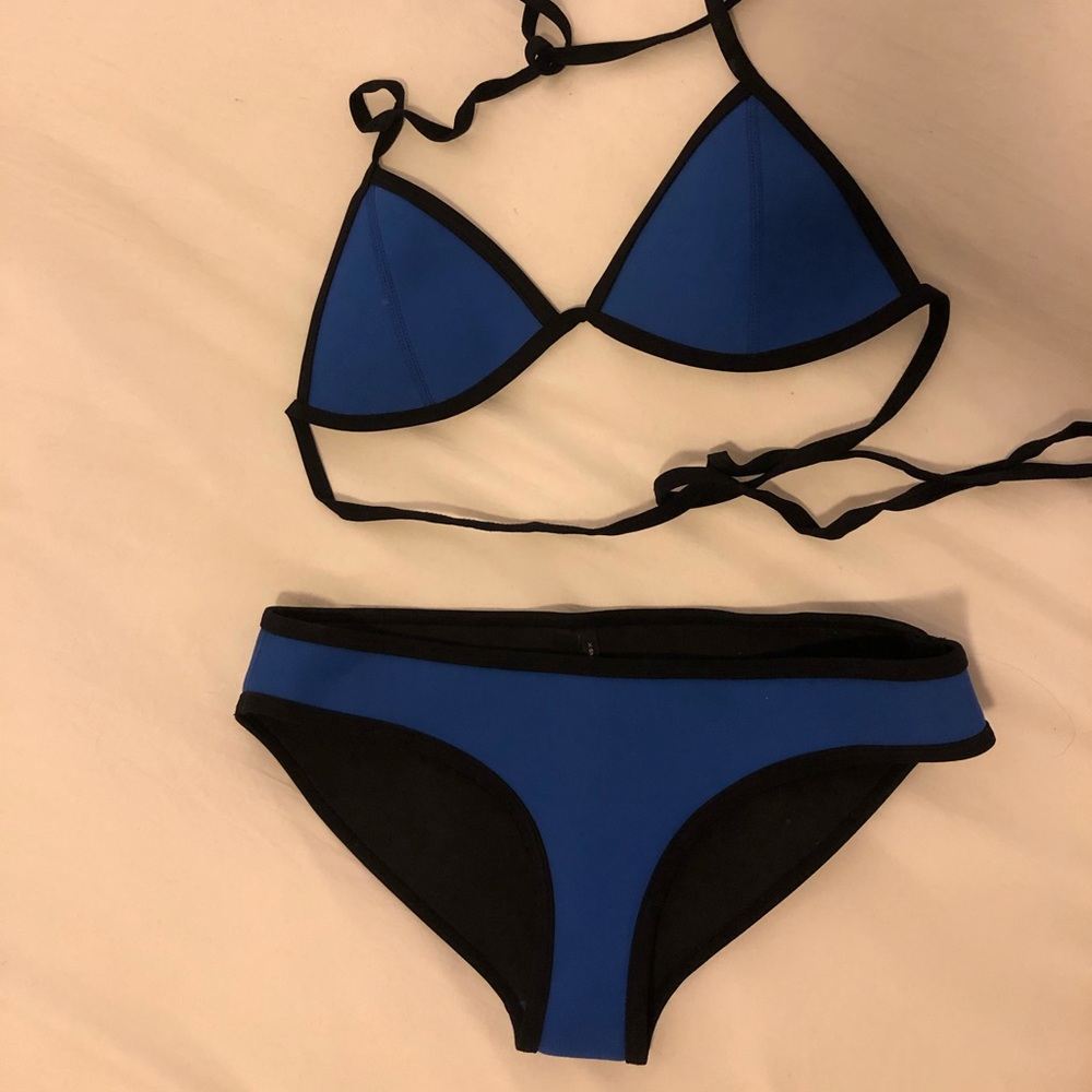 blue TRIANGL  bathing suit - size XS/S